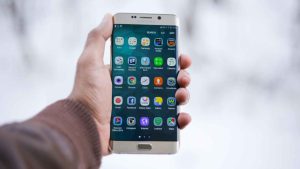 Aplikasi Android Pakai Apa Saja